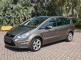 Ford S-Max 2,0 TDCi 120kW DPF Titanium Automatik  - Ford S-Max in Rostock
