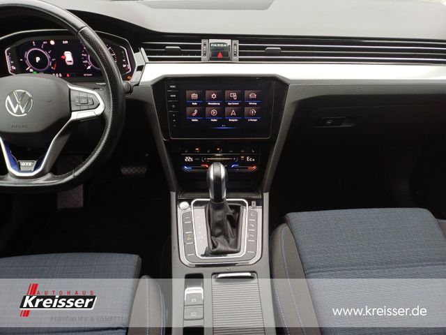 Passat Variant 1.4 TSI GTE ACC/AHK/LED/NAVI/RFK