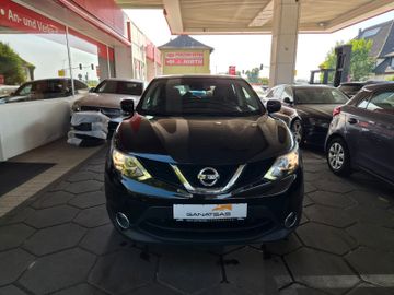 Nissan Qashqai - 1