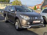 Mitsubishi L200 Plus Doppelkabine+Hardtop 4X4 AHK R-Kamera - mit Diesel-Antrieb: Braun, mit Klimaanlage