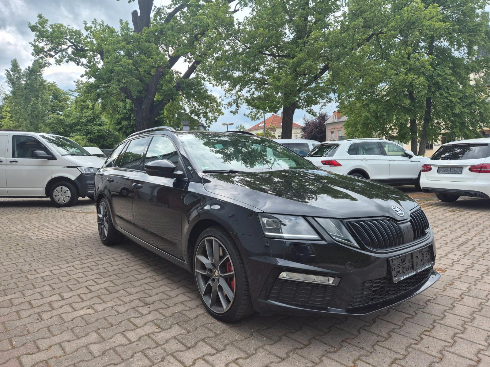 Skoda Octavia Combi RS 245,LED,Navi,Leder