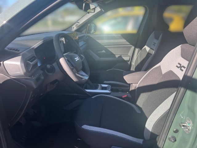 Fahrzeugabbildung Dacia Duster III Mild Hybrid 140 Journey City-Paket+Wi