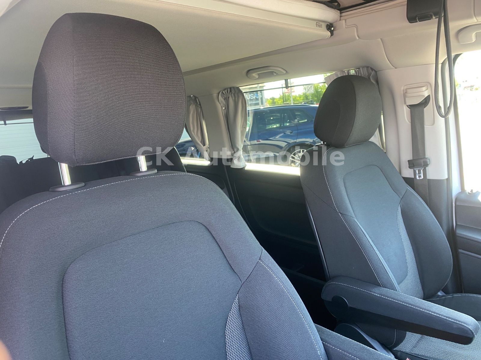 Fahrzeugabbildung Mercedes-Benz Vito 116 CDI Marco Polo ACTIVITY Edition/5 Sitze