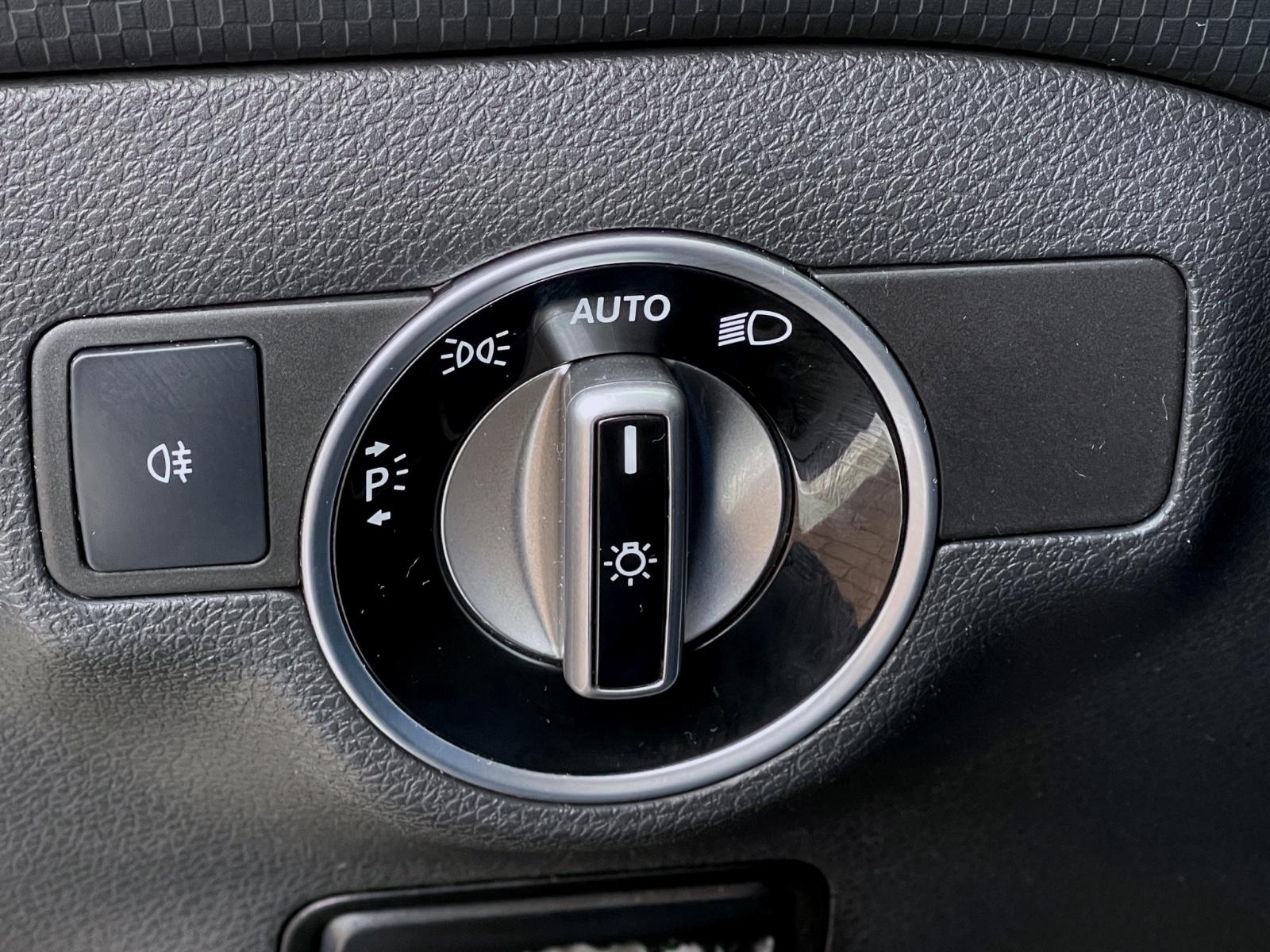 Mercedes-Benz A 180 AUTOMATIK °SERVICE NEU ° TÜV ° GARANTIE