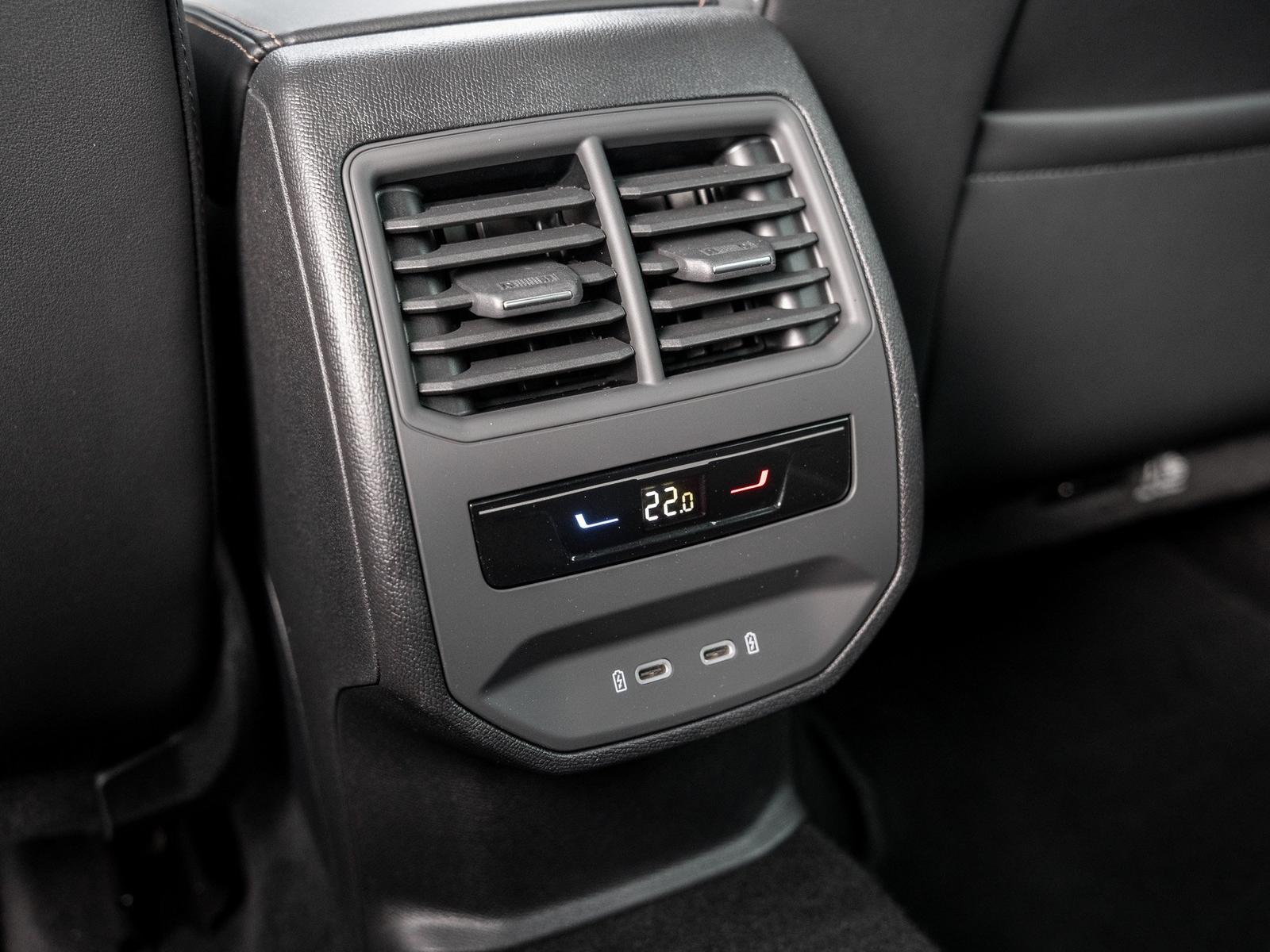 Cupra Leon VZ 2.0 TSI DSG DCC Kam. Navi Virtual ACC LM, миниатюра 9