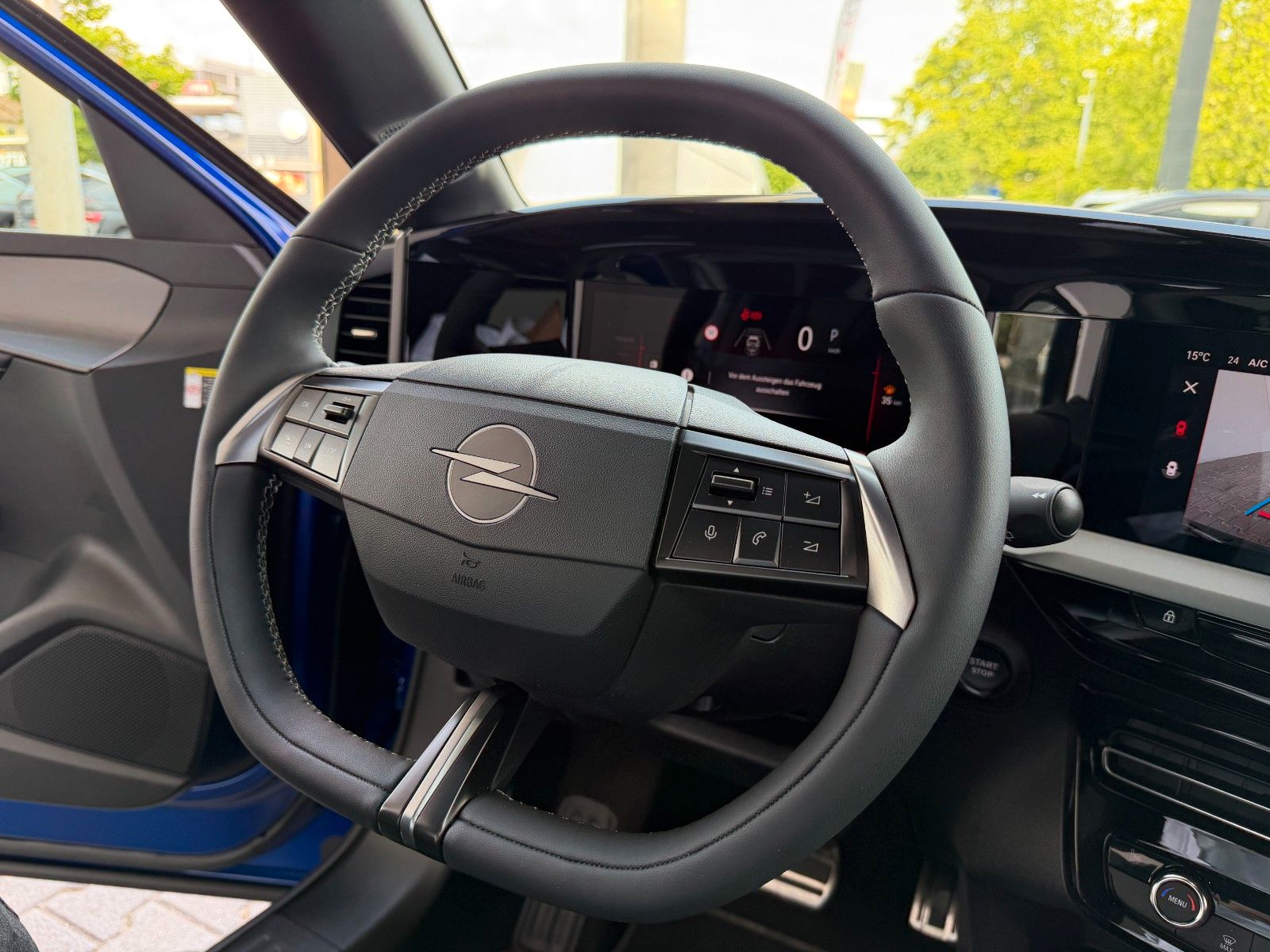 Fahrzeugabbildung Opel Mokka GS 136PS Automatik Hybrid/Navi/AHK!