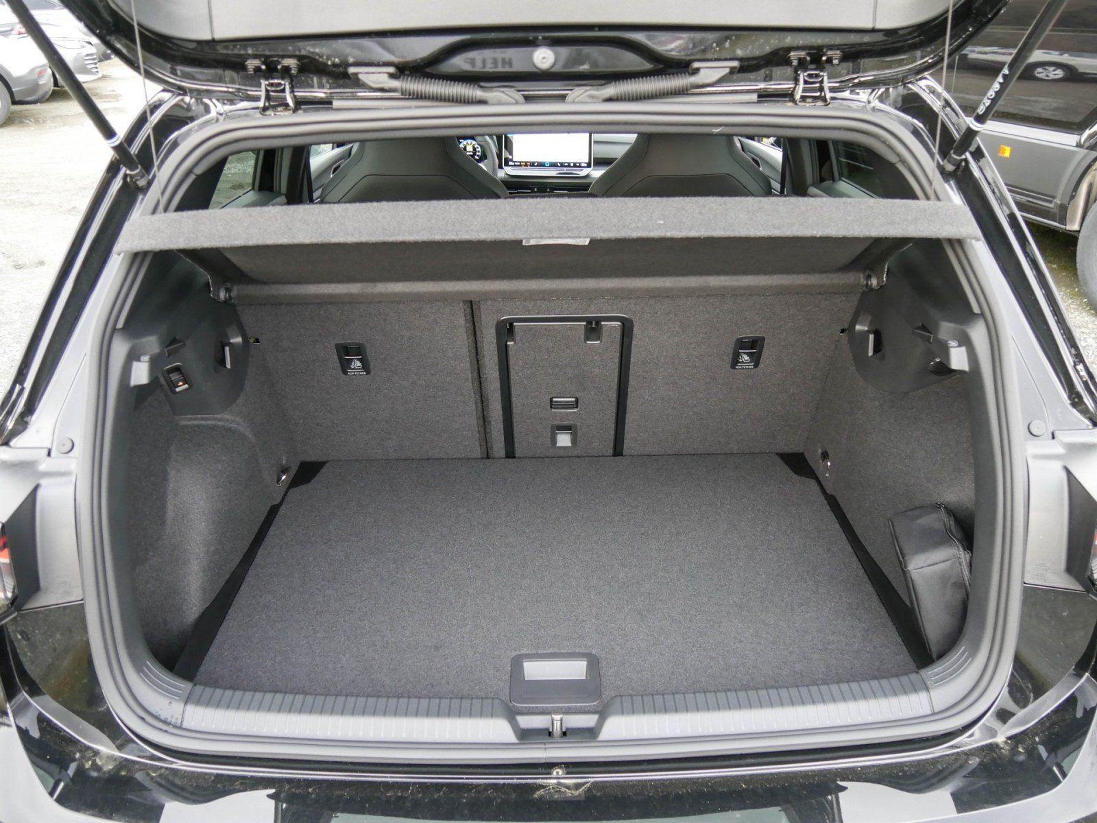 Volkswagen Golf - Bild 12