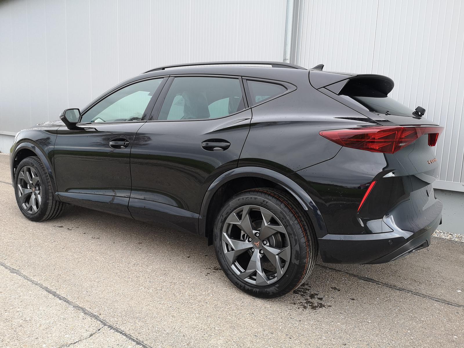 Cupra Formentor 1.5 eTSI DSG AHK ACC LED