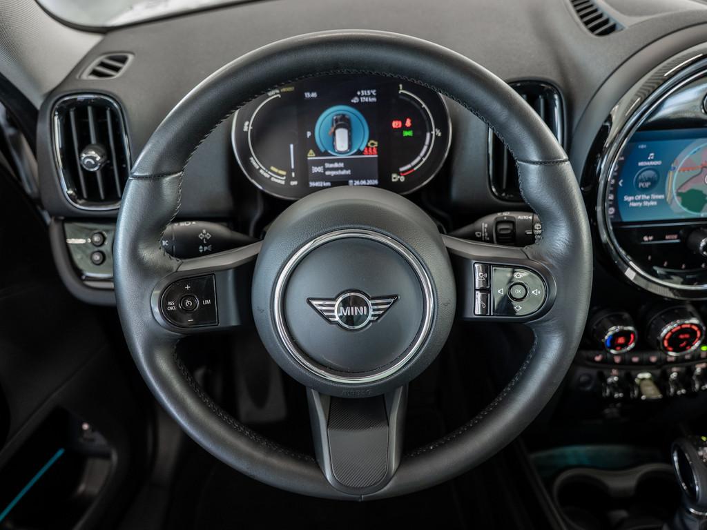 MINI Countryman Cooper SE ALL4 Classic Trim LED NAVI