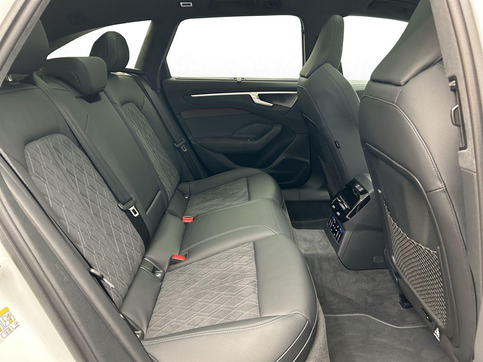 Audi A6 Avant e-hybrid edition one quattro S line*Nav