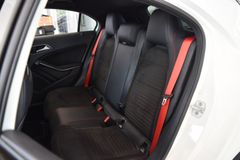 MERCEDES-BENZ A 250 Sport~AMG~Automatik~Navi~Business~LED MERCEDES-BENZ A 250 Sport~AMG~Automatik~Navi~Business~LED