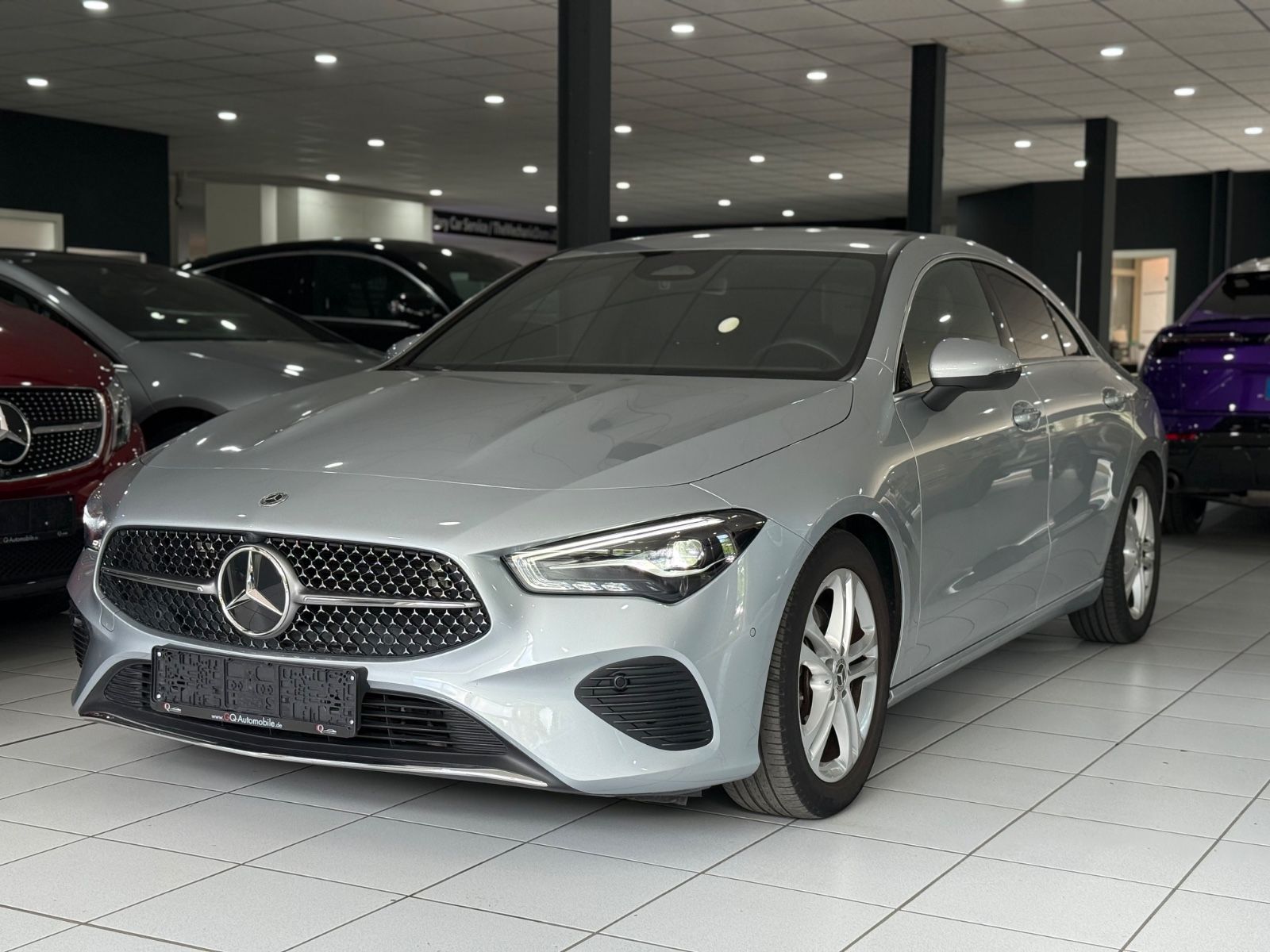 MERCEDES-BENZ CLA 180*CARPLAY*LED-SCHW*KAMERA*DISTRONIC*WIDESC