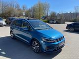 Volkswagen VW Touran 2.0 TDI 190 DSG Highline R-Line 7S LED
