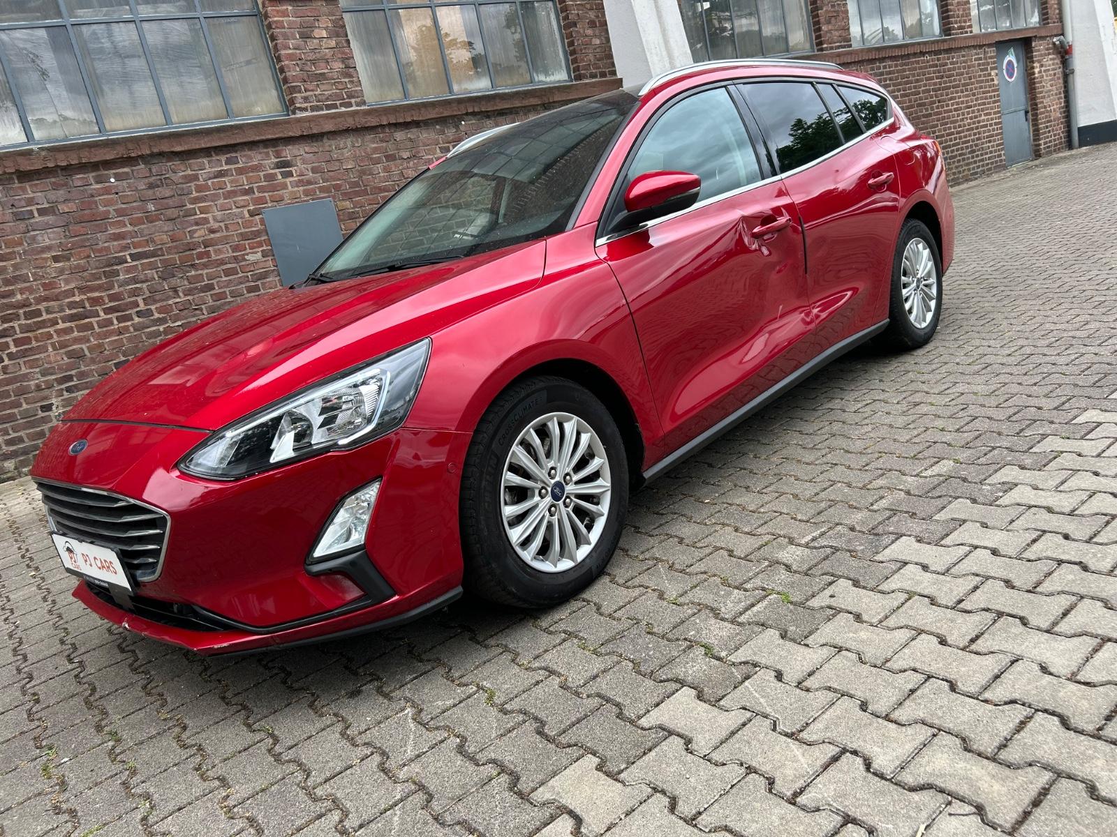 Ford Focus Turnier Titanium**Euro6**Navi*Mild Hybrid*