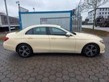 Mercedes-Benz E 200 d Automatik Navigation Voll-LED - : Taxi, Limousine
