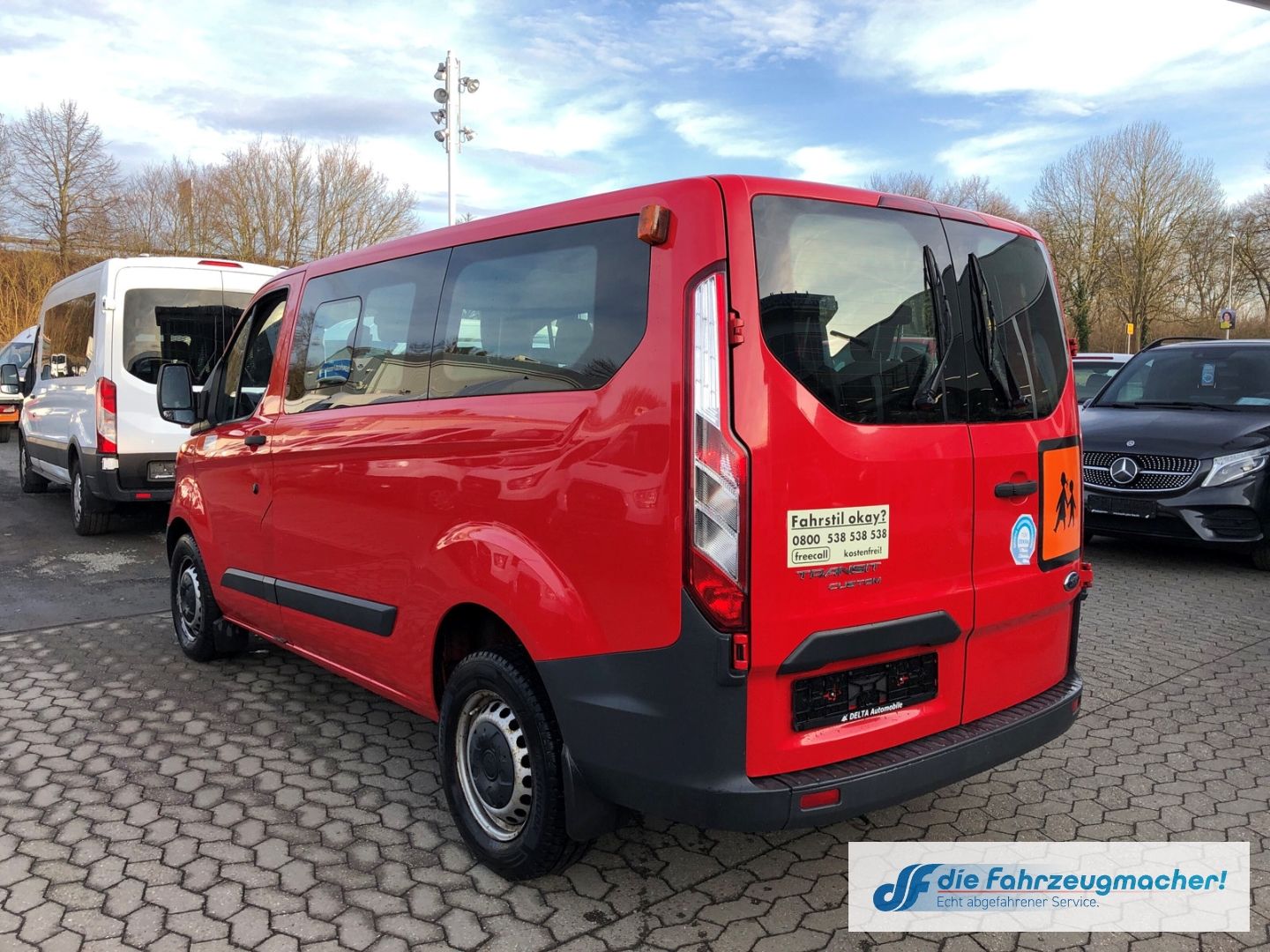 Fahrzeugabbildung Ford Transit Custom Kombi 300 L1 2.2 TDCi*6023