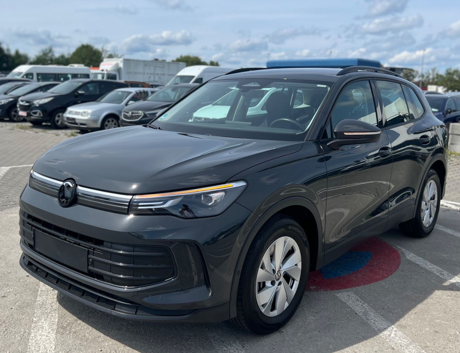 Volkswagen Tiguan 2.0 TDI 110 kW*LED*AHK*KAM*XENON imagem 3
