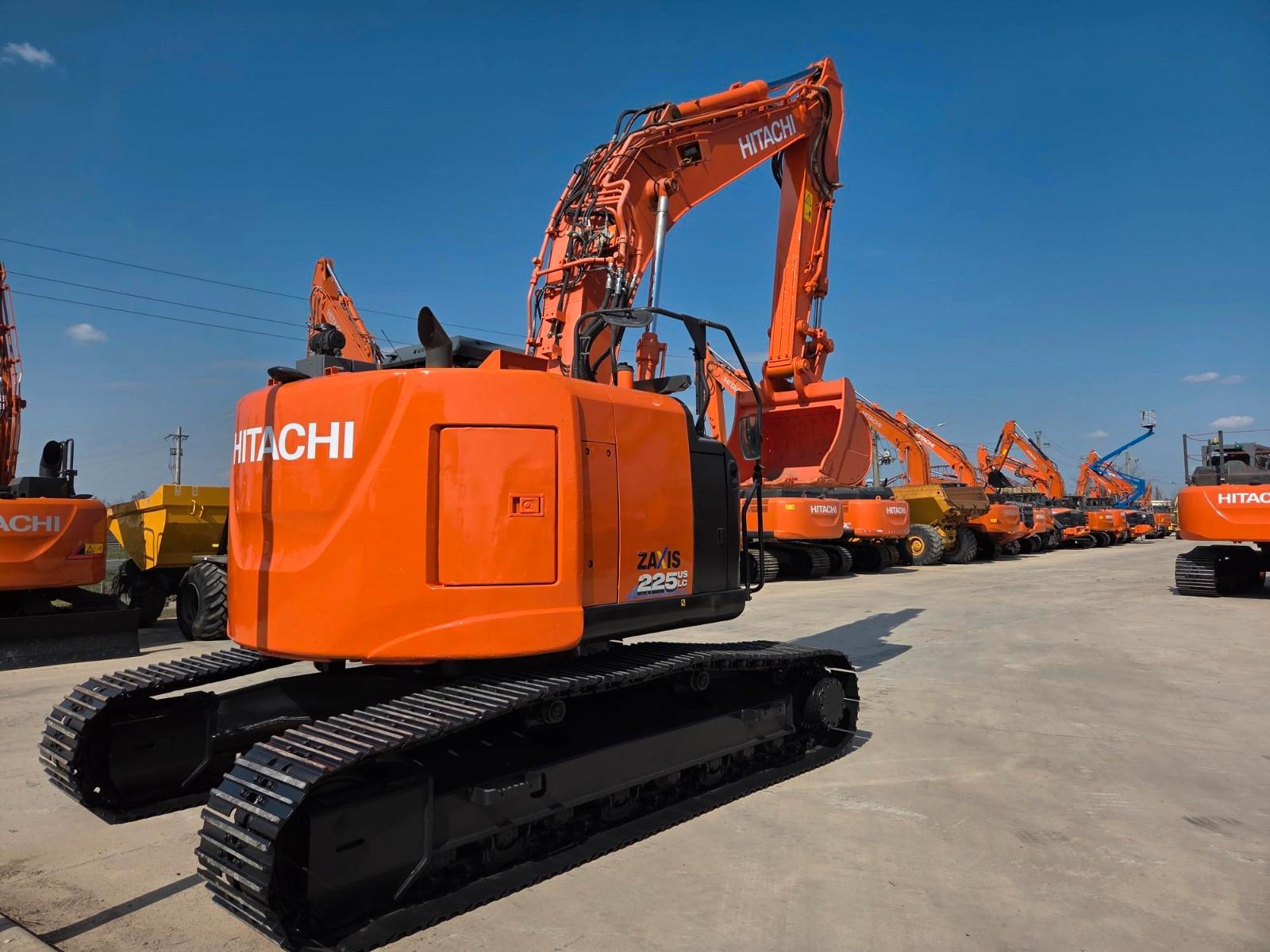 Hitachi ZX226USLC-6, 5.531h, 1,3cm Neue Schaufel
