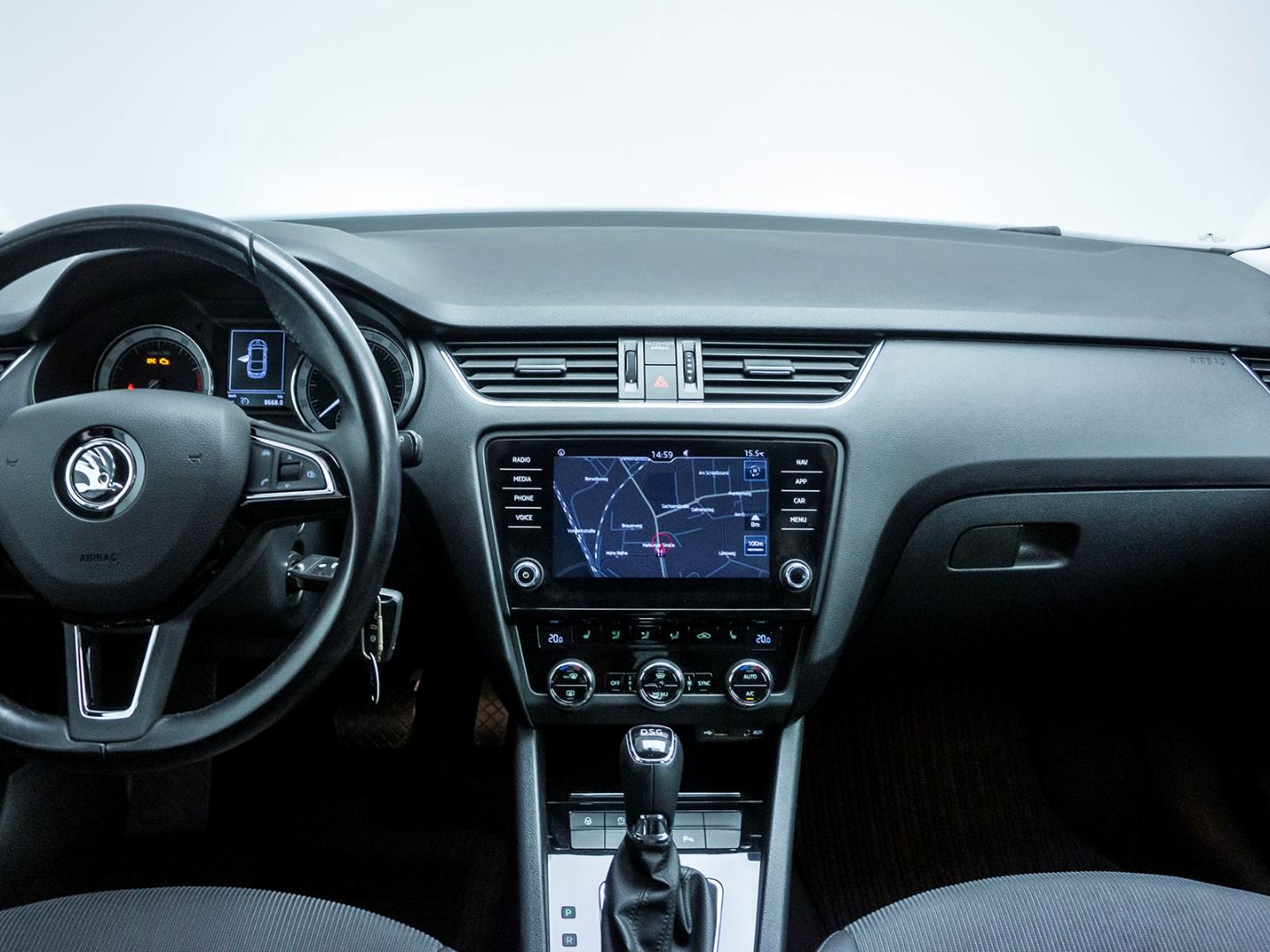 Skoda Octavia Style AUTOMATIK WINTERPAKET NAVI  (GW91)
