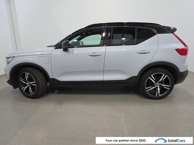 Volvo XC 40 Pano LED Virtual Harman/Kardon Navi 1/2 S imagem 2