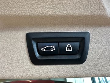 MYAUTOCENTER – Gebraucht- und Jahreswagen mit Werkstattservice in Pfaffenhofen BMW X5 xDrive 30 d *Nightvision*AHK*LED*