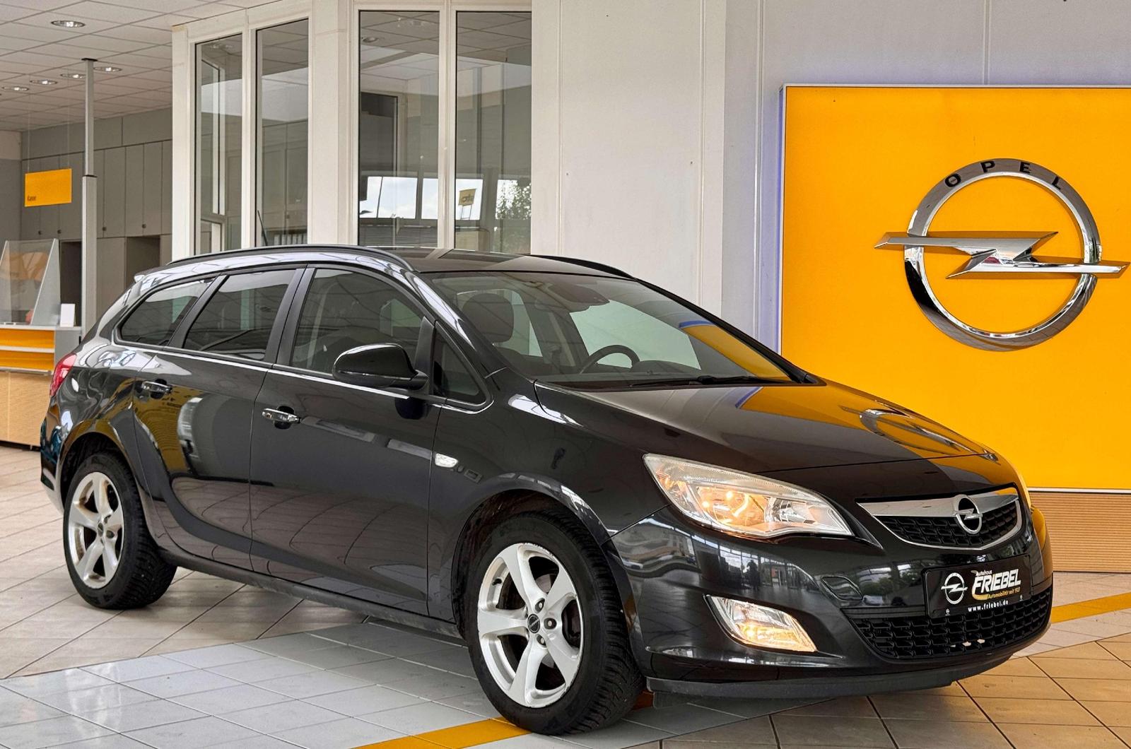 Opel Astra Edition/Sitzhzg/Lenkhzg/Klima/Telefon/Allw