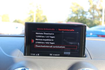 Fahrzeugabbildung Audi A3 1.4 TFSI 2x S Line VC+ACC+18"