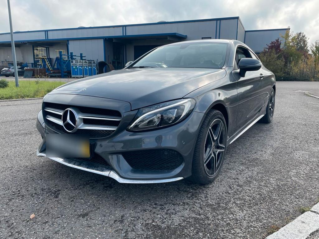 Mercedes-Benz C300 Coupe Amg Optik