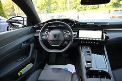 PEUGEOT 508 SW Hybrid 225 Allure Navi 1.Hd Cam LED Leder