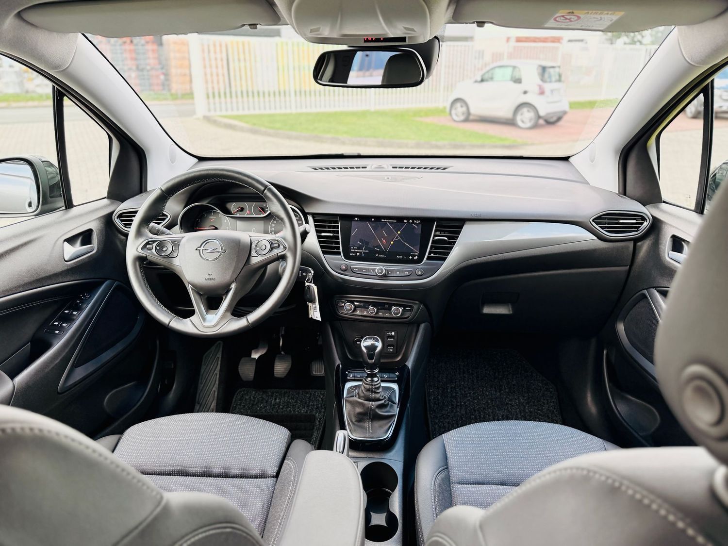 Fahrzeugabbildung Opel Crossland X 1,2 T ENJOY, Navi, ECO-LED, RFK, PTS