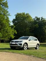 Volkswagen VW Touareg V6 3.0 TDI Executive  R-Line VW... - Volkswagen Touareg: Executive