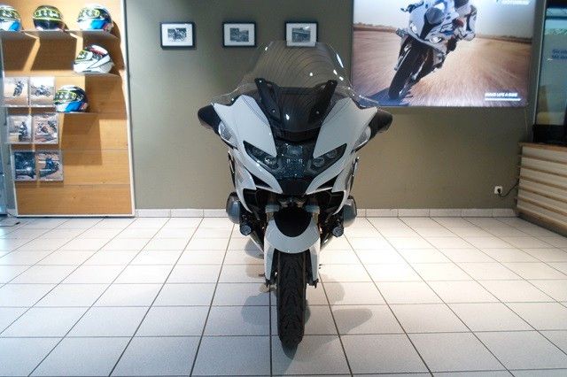 Fahrzeugabbildung BMW R1250RT mit Audiosystem