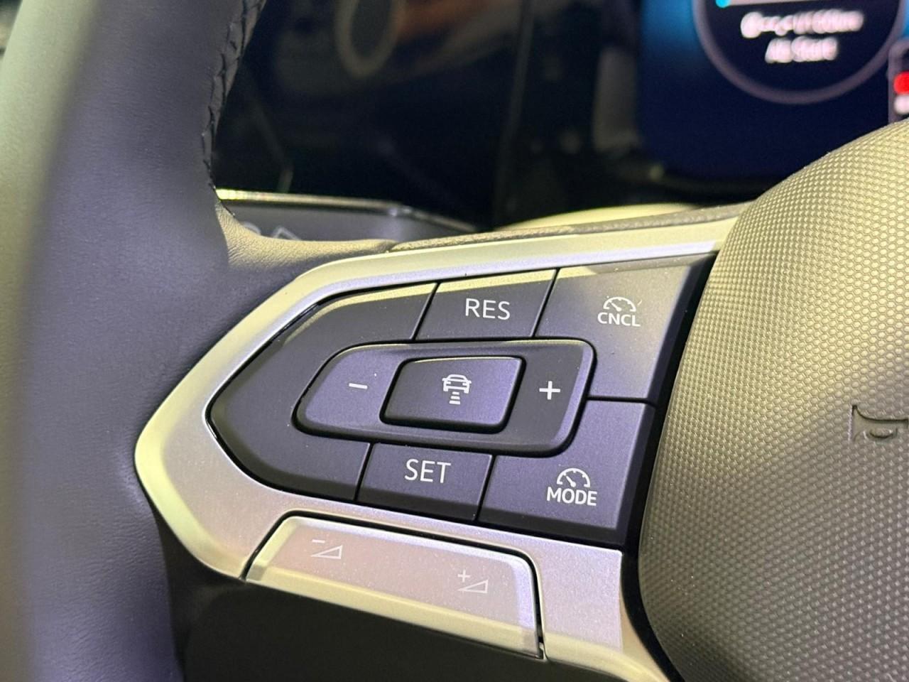 Volkswagen Golf VIII 1.5TSI Life LED ACC RFK AHK APP Klima, миниатюра 9