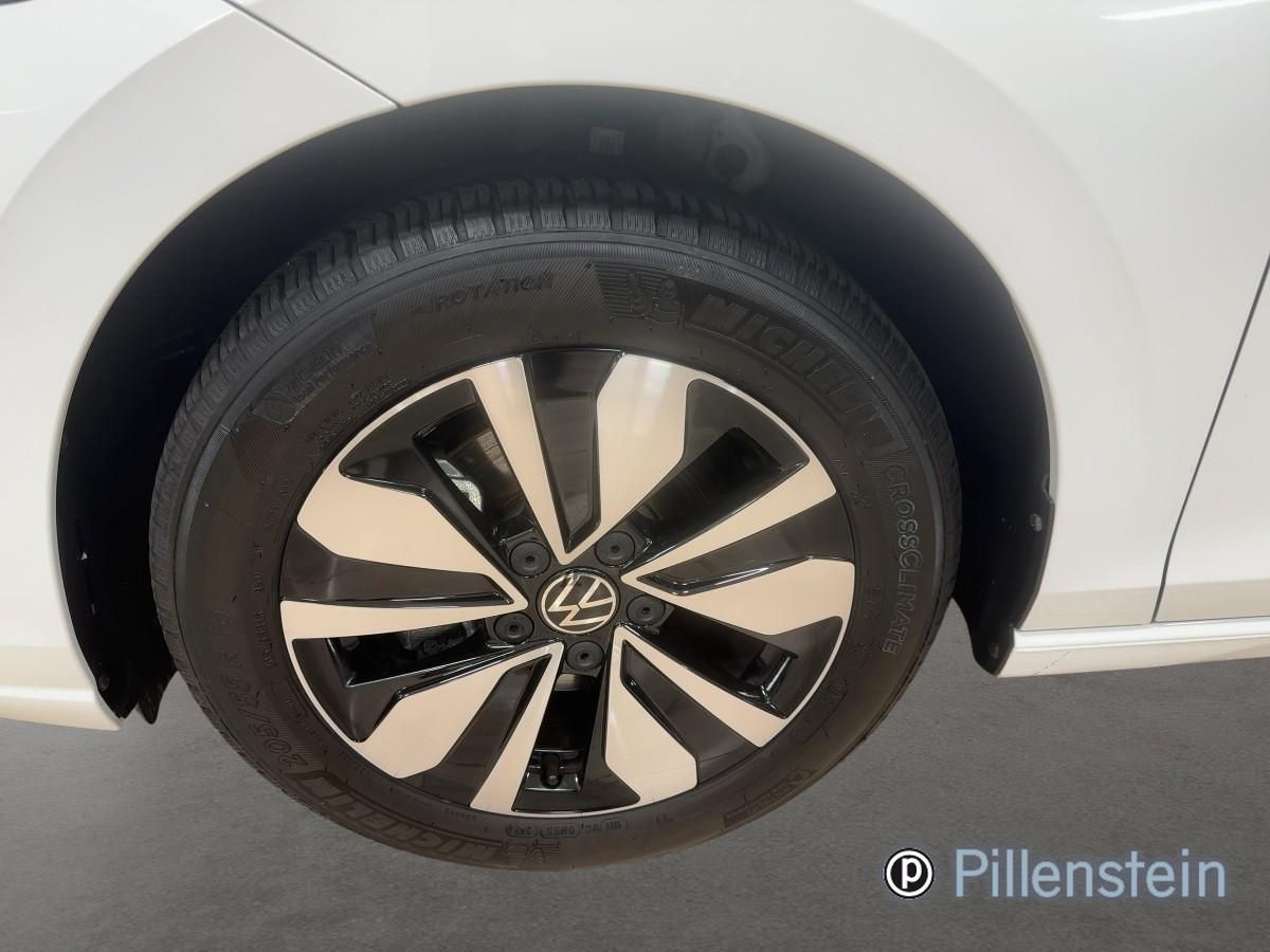 Volkswagen Golf - Bild 8