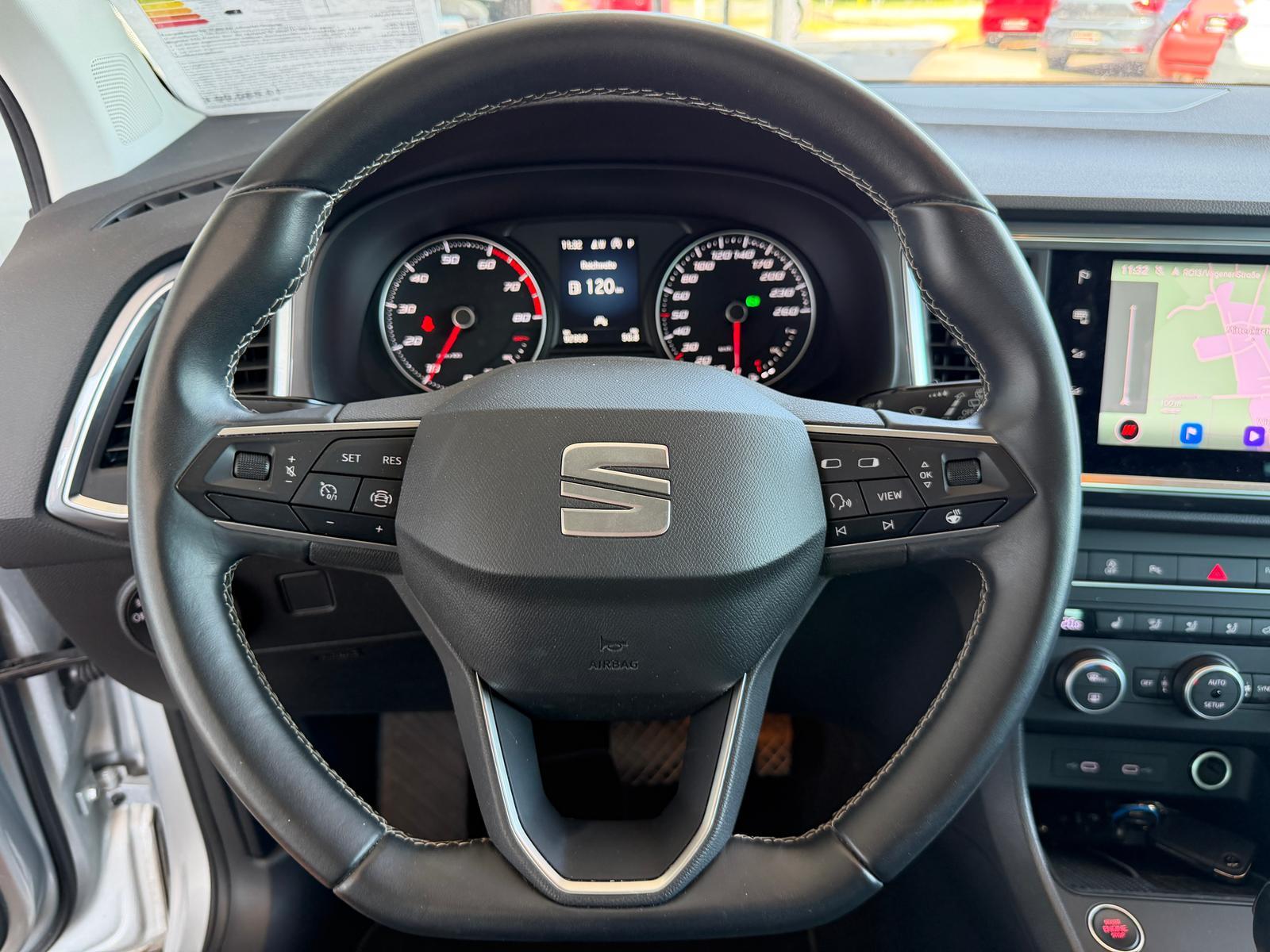 Seat ATECA STYLE 1.5 TSI DSG NAVI SHZ PDC CARPLAY LED