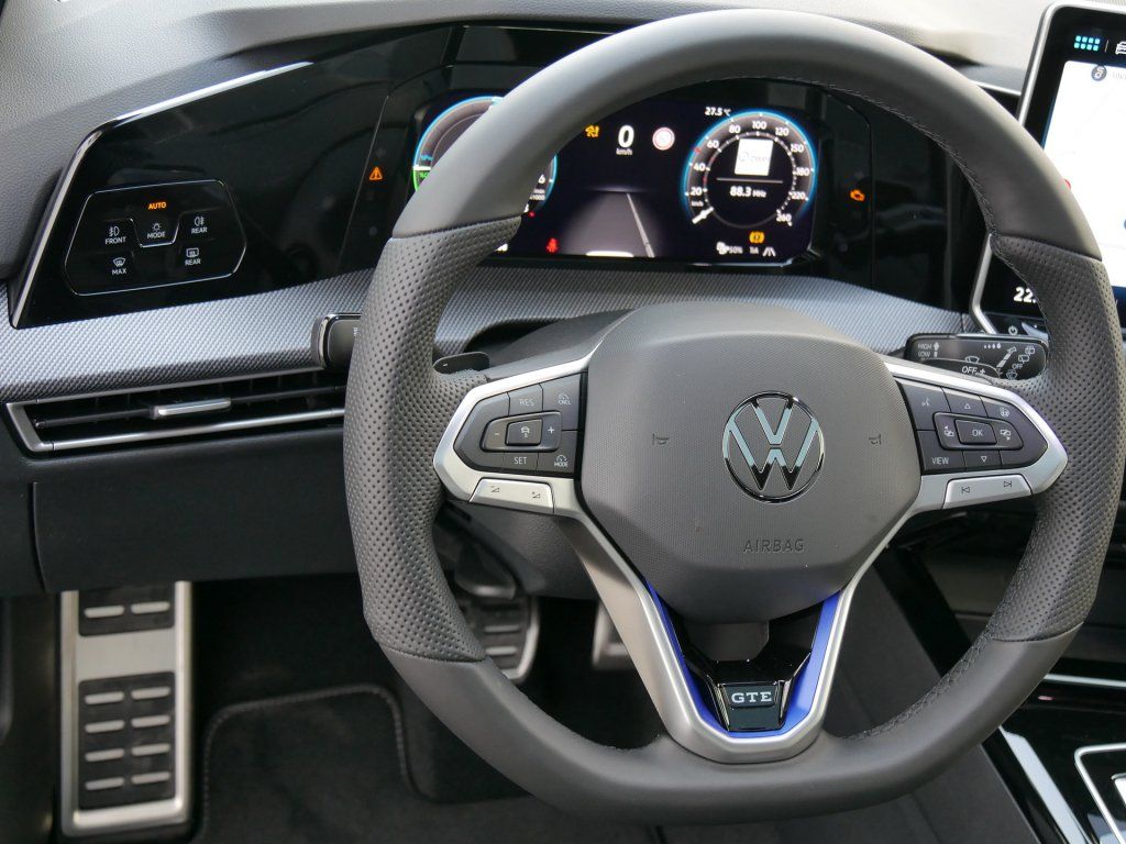 Fahrzeugabbildung Volkswagen Golf GTE 1.5 TSI eHybrid DSG AHK Matrix-LED