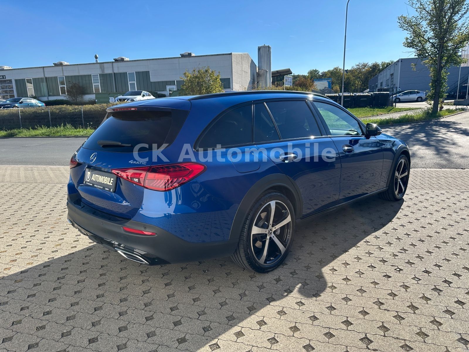 Fahrzeugabbildung Mercedes-Benz C 220d 4Matic All Terrain Avantgarde/Pano/360°K