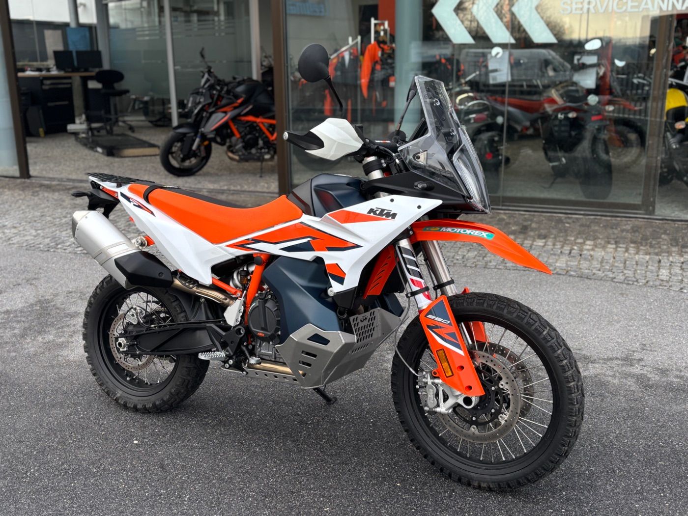 Fahrzeugabbildung KTM 890 Adventure R Techpack, viel Ausstattung