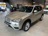 BMW X3 xDr. 30d Leder Navi Sitzh. Pano Xenon - BMW X3: 30d
