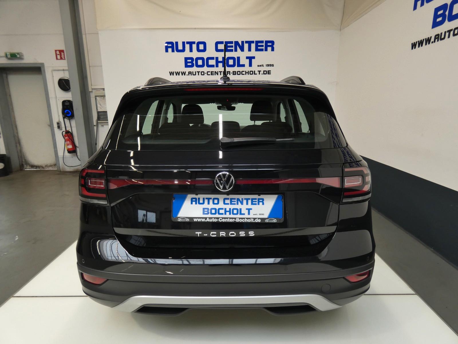 Volkswagen T-Cross Life*DSG*DAB*PDC*AHK