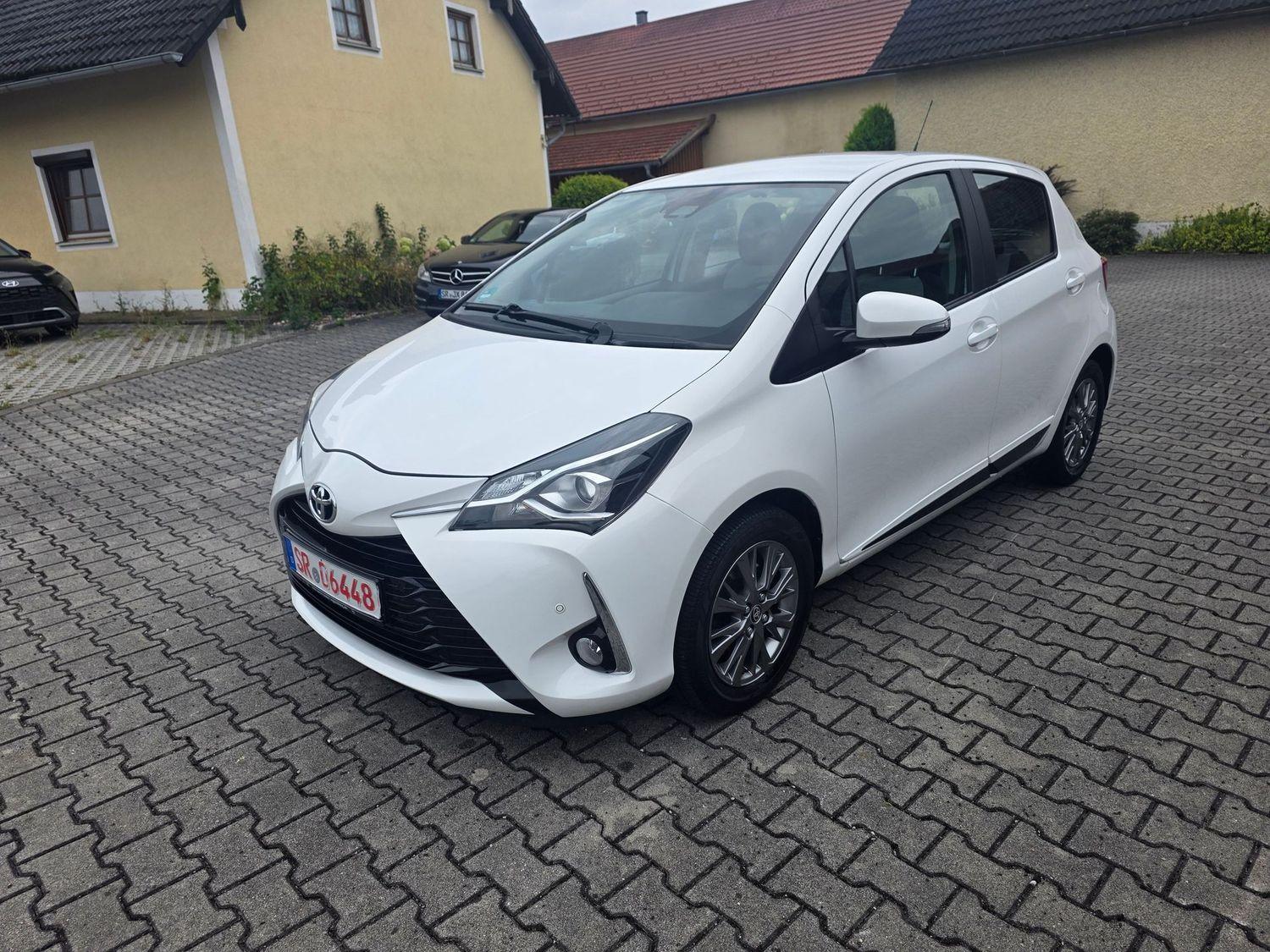 Toyota Yaris Comfort 112PS Kamera,Klima,51000Km++