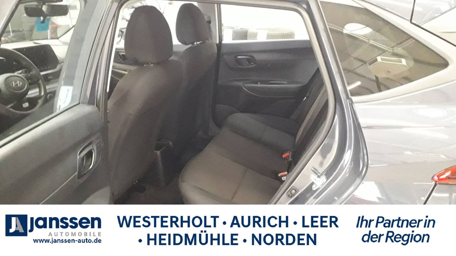 Fahrzeugabbildung Hyundai i20 FL (MY26) 1.0 T-GDI (90 PS) 6-MT Select Navi