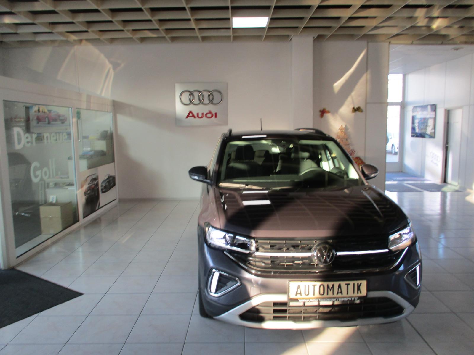 Volkswagen T-Cross 1.0 TSI Life DSG/Matrix IQ-Drive 17 Zoll