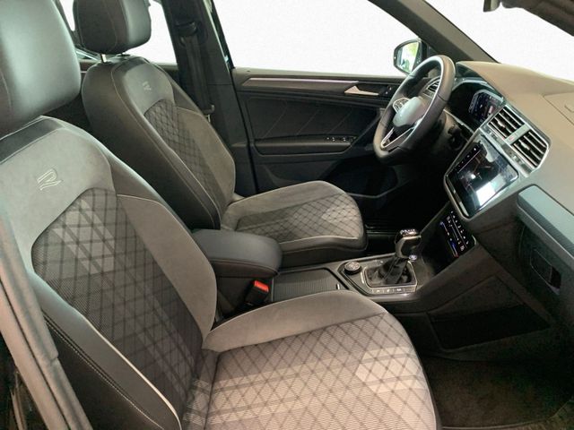 Tiguan 2.0 TDI 4M R-LINE MATRIX+AHK+HUD+PANO+ACC