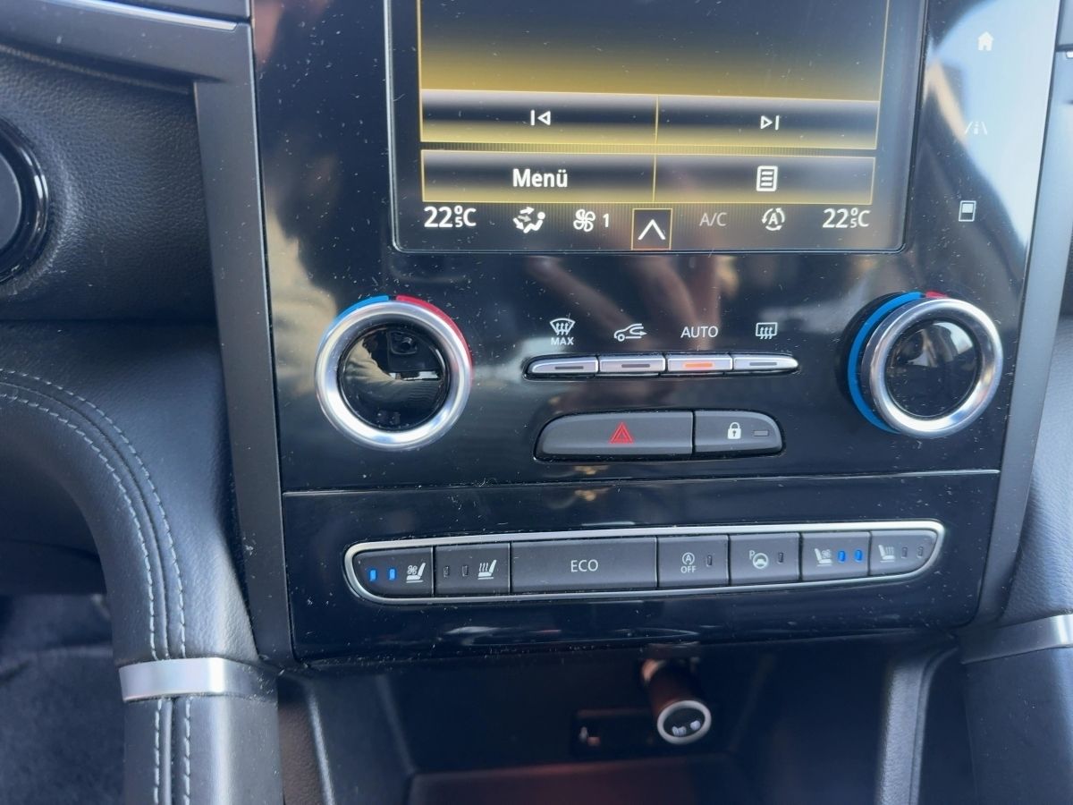 Fahrzeugabbildung Renault Koleos INITIALE PARIS BLUE dCi 185 4WD Automatic