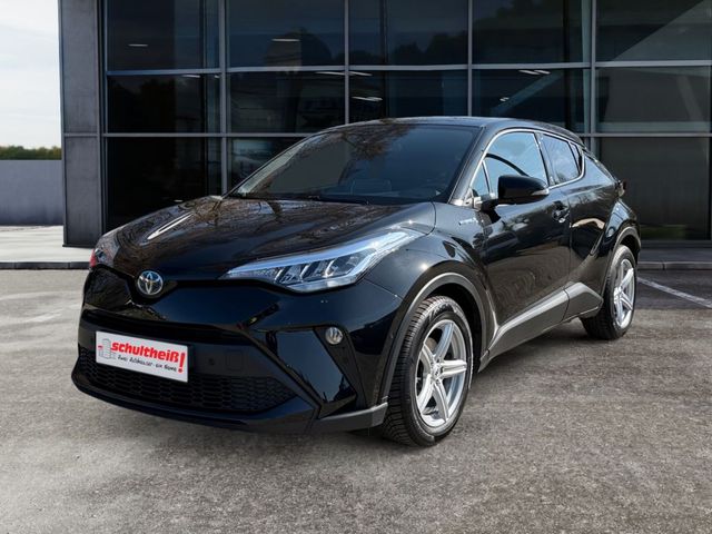Toyota C-HR 2.0 Hybrid Team Deutschland