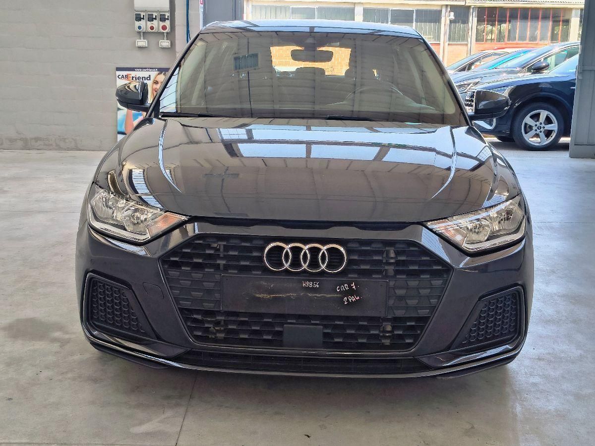 Other AUDI - A1 Sportback - A1 allstreet 25 TFSI S.Tro imagem 2