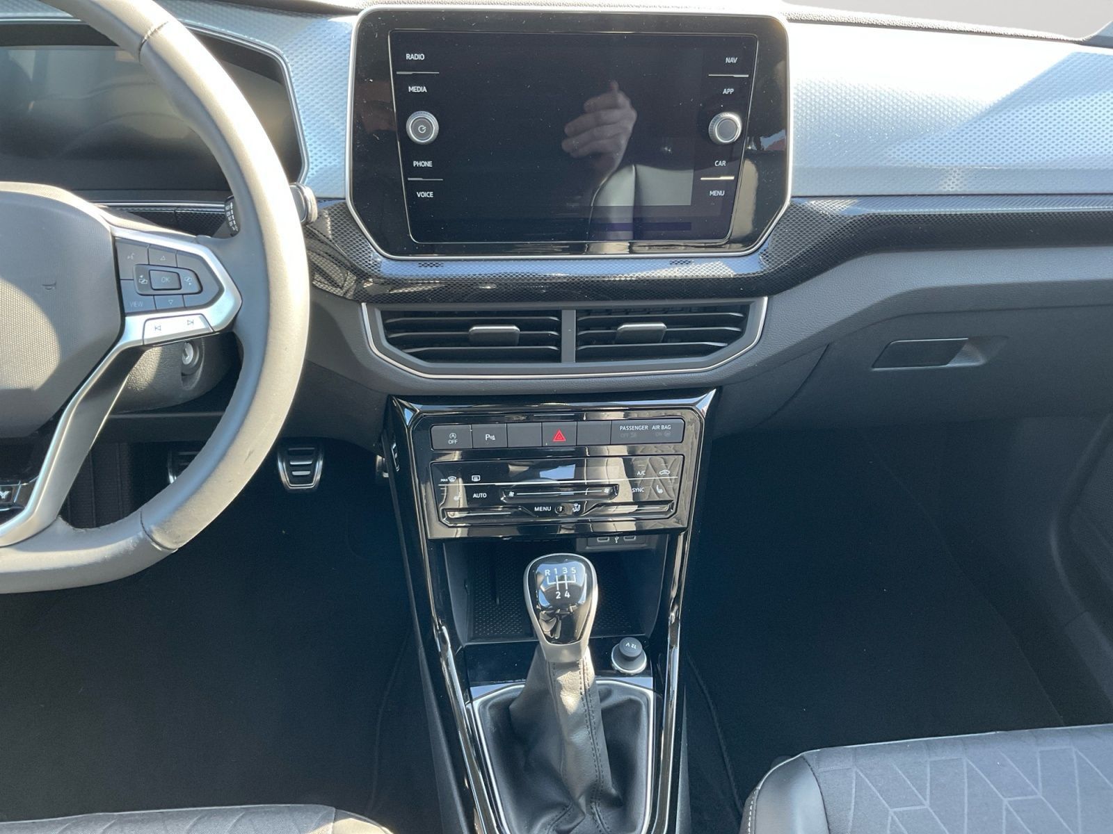 Volkswagen T-Cross - Bild 12