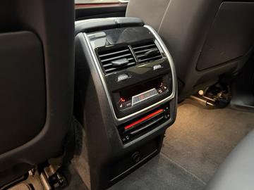 2021 BMW X5 M — миниатюра 28