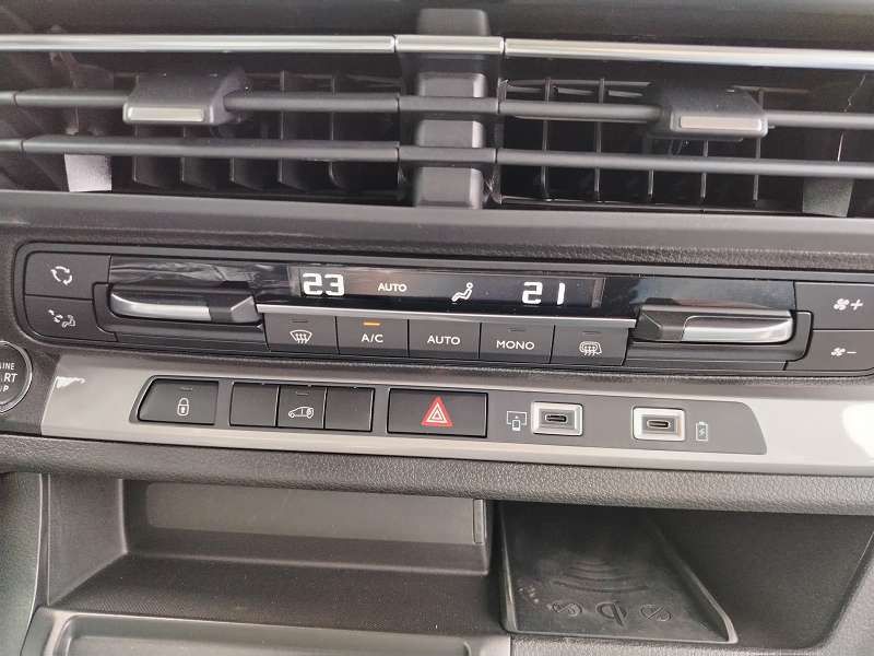 Peugeot Expert - Bild 4